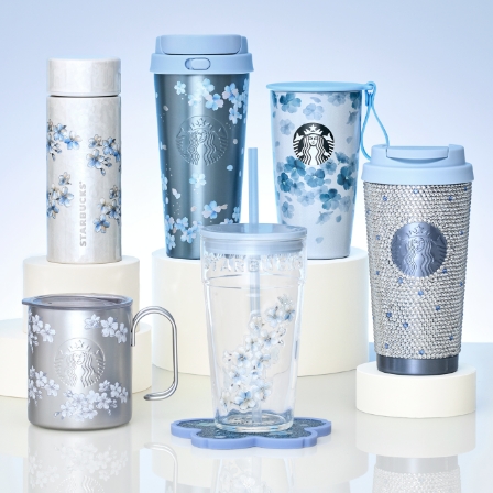 [3.4(Wed)～] 桜舞う青空のようなブルーに、きらめきを添えたデザインのグッズが登場。