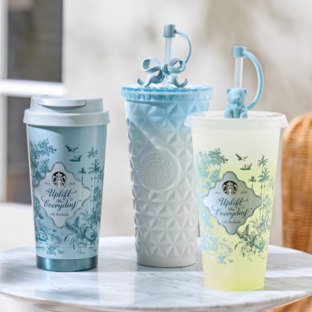 [3.13(Fri)～] アイスビバレッジを入れると色が変わるカップなど、とっておきのグッズを片手に、春めく街へお出かけしませんか。