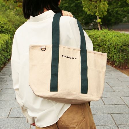 [6.23(Tue)20:00～] 毎日のコーヒー時間に寄り添ってくれるバッグや、ギフトシーンが楽しくなるハンカチやポーチがオンラインストアに新登場。